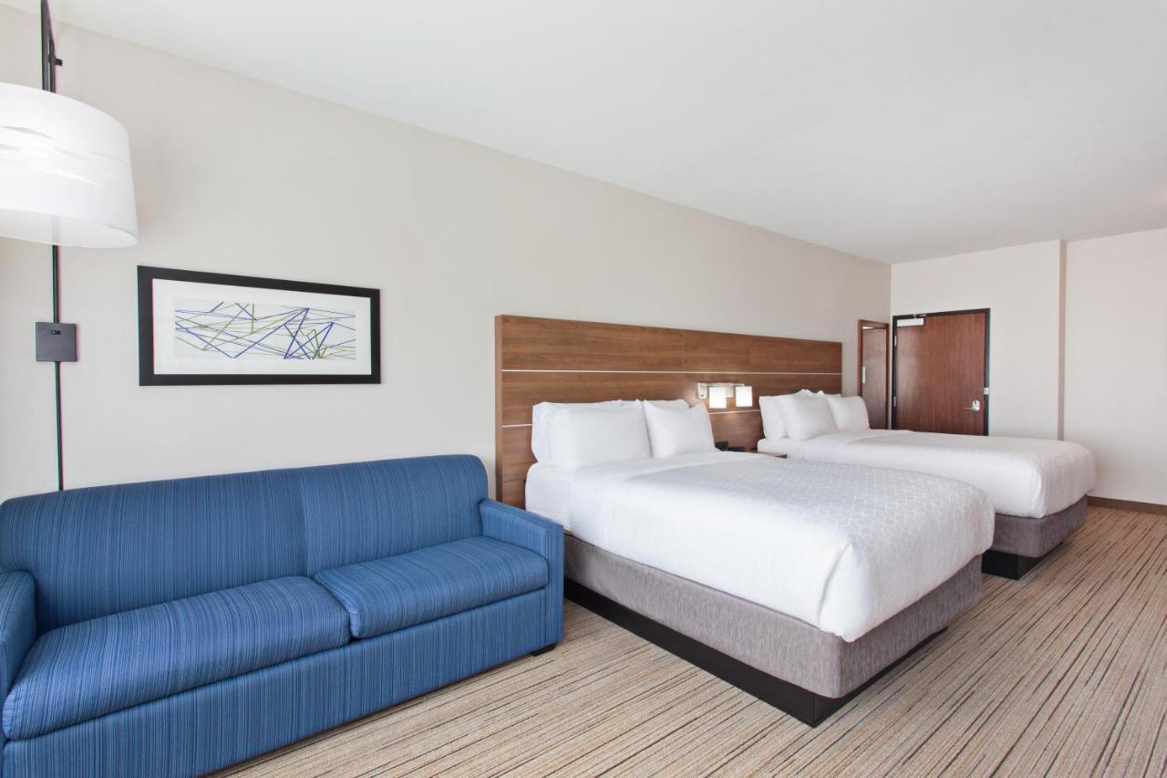Holiday Inn Express & Suites Moses Lake