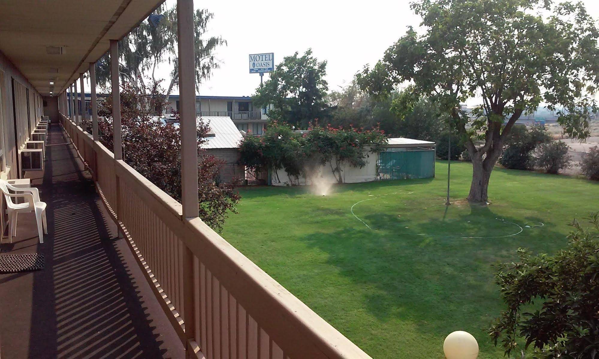 Motel Oasis