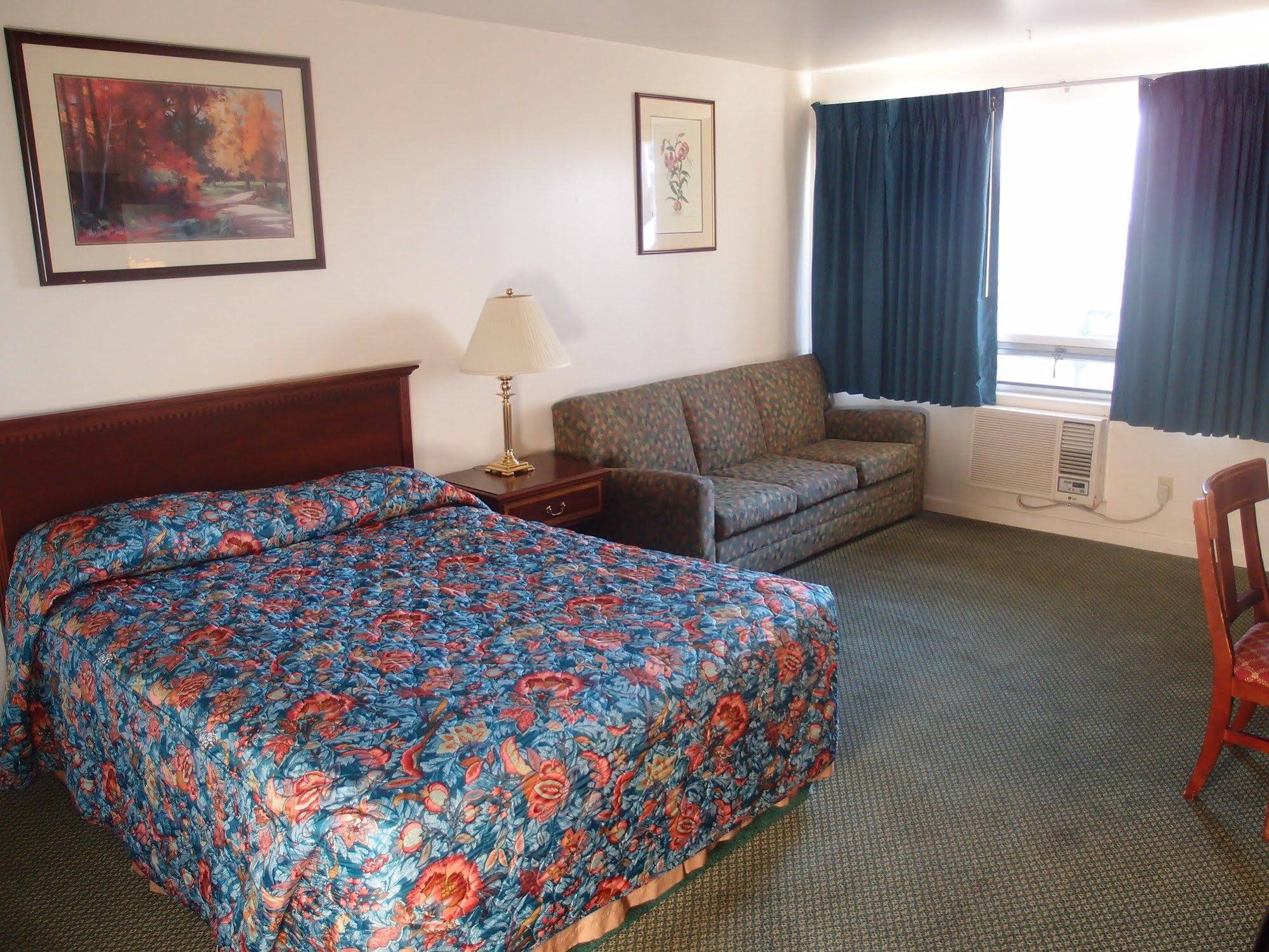 Motel Oasis