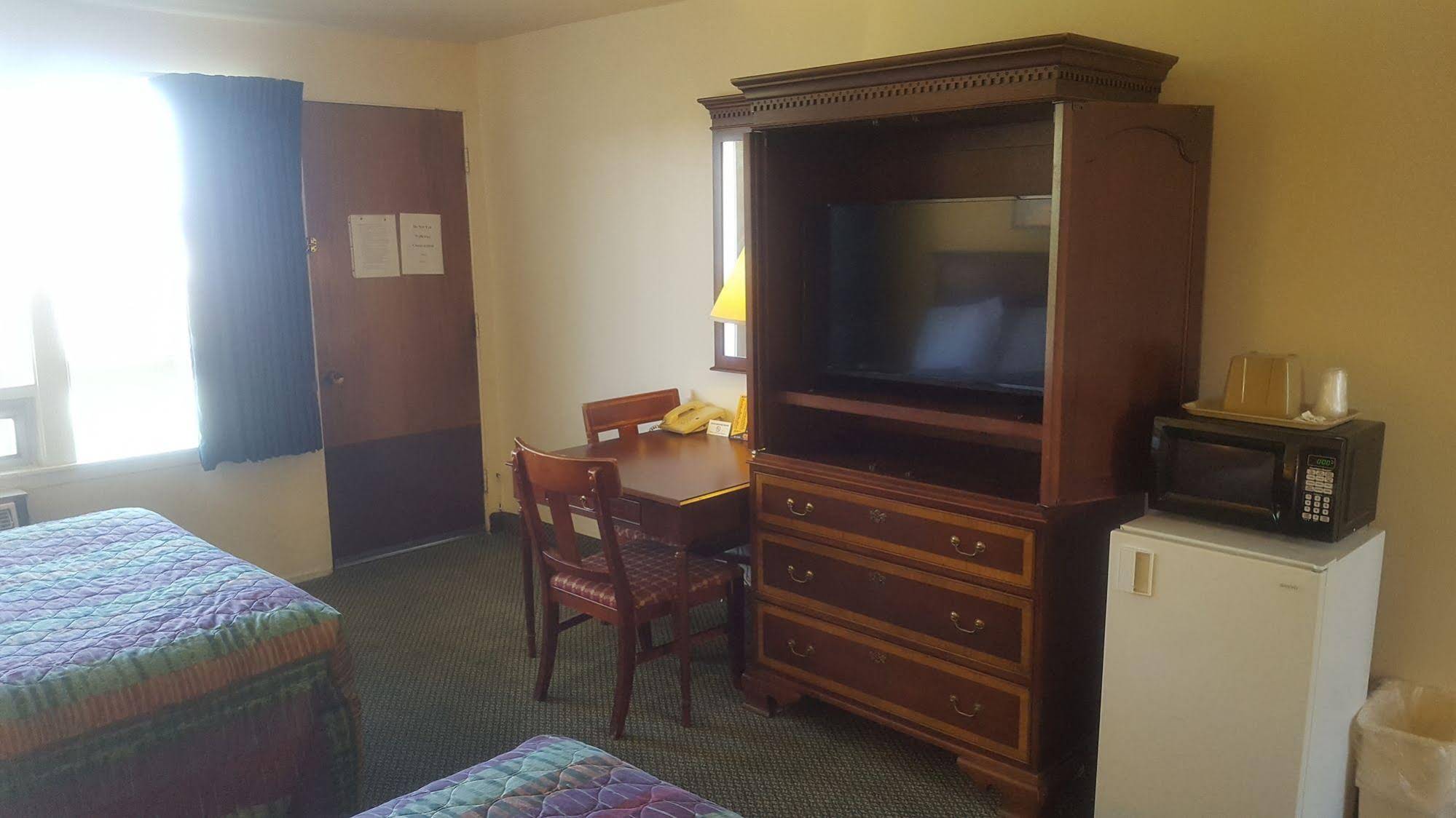 Motel Oasis