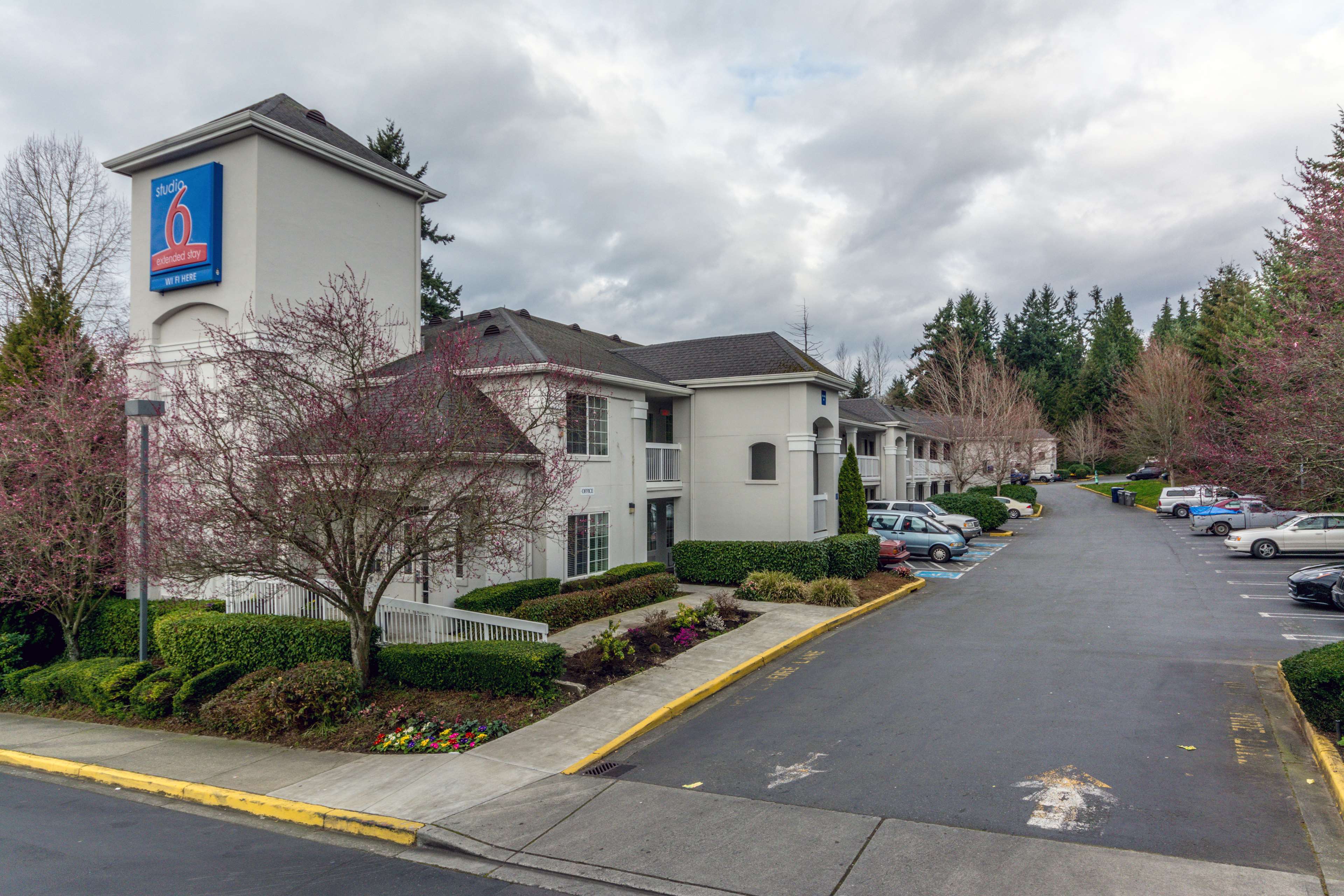 Studio 6 Seattle Mountlake Terrace