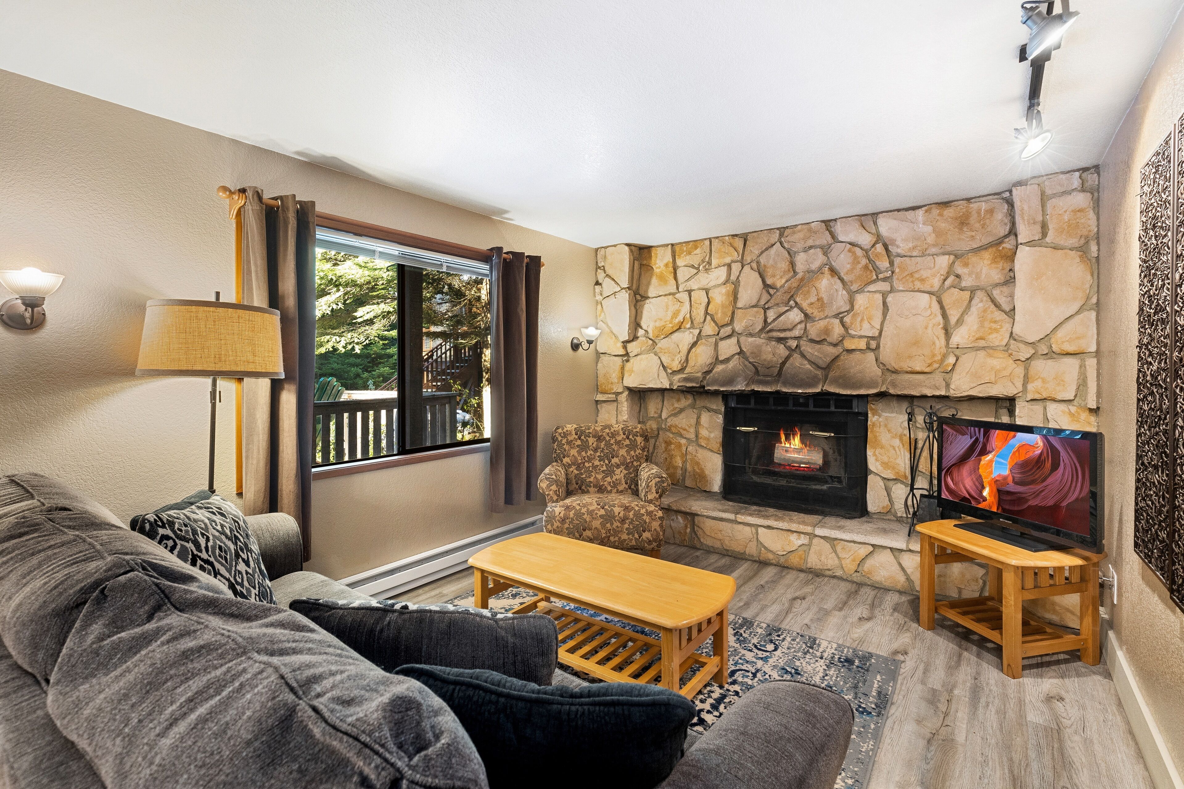 LOGE Alta Crystal