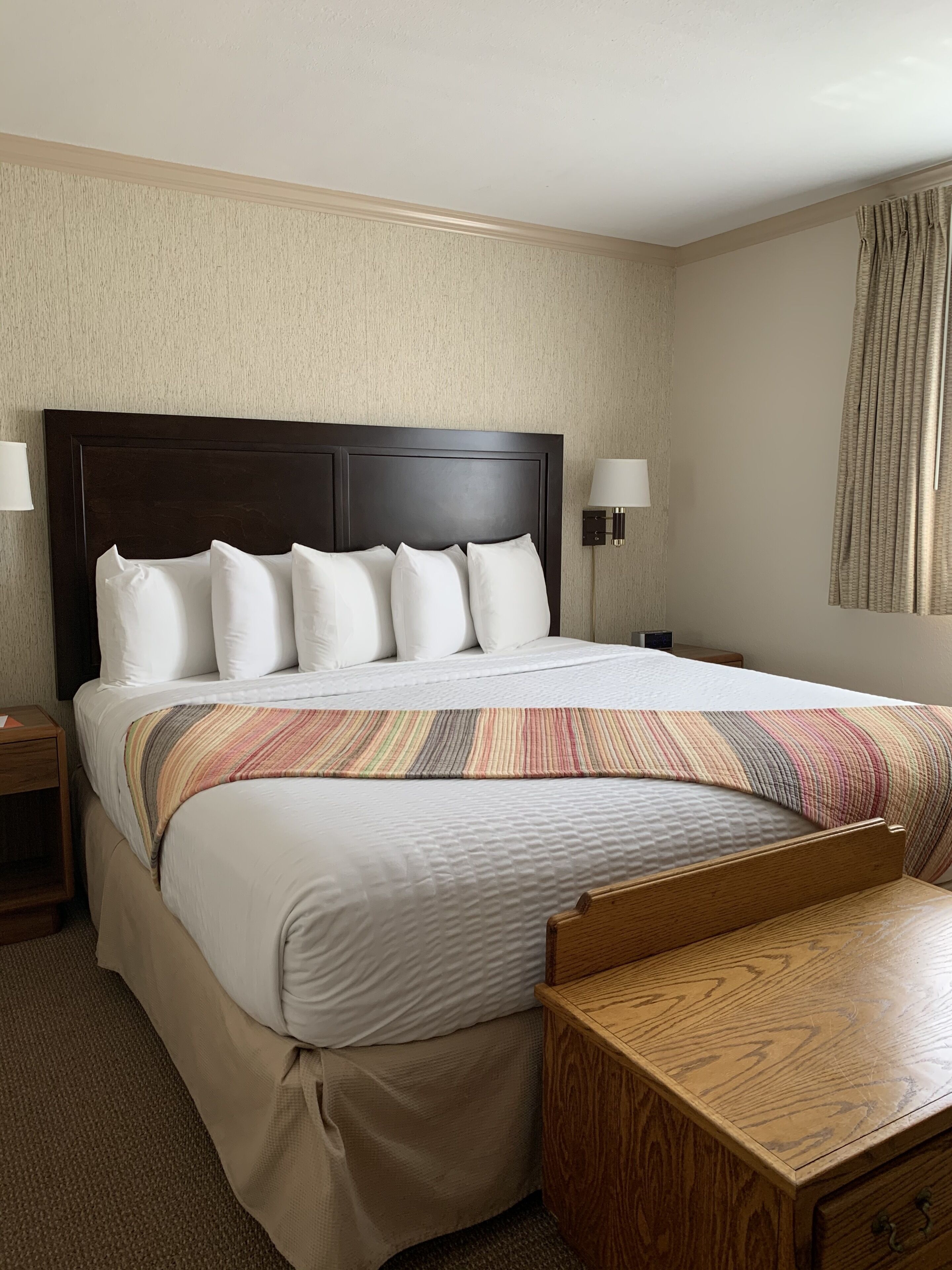 Coachman Inn