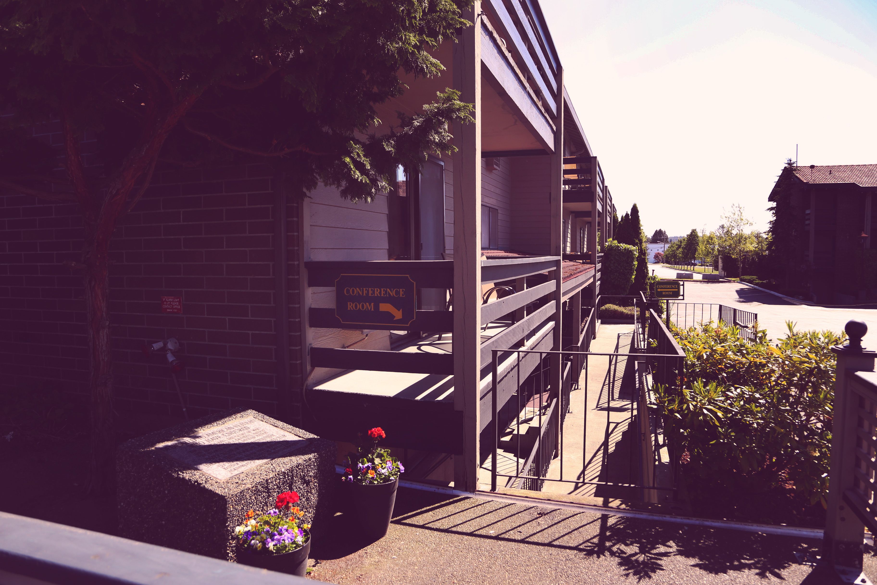 Coachman Inn