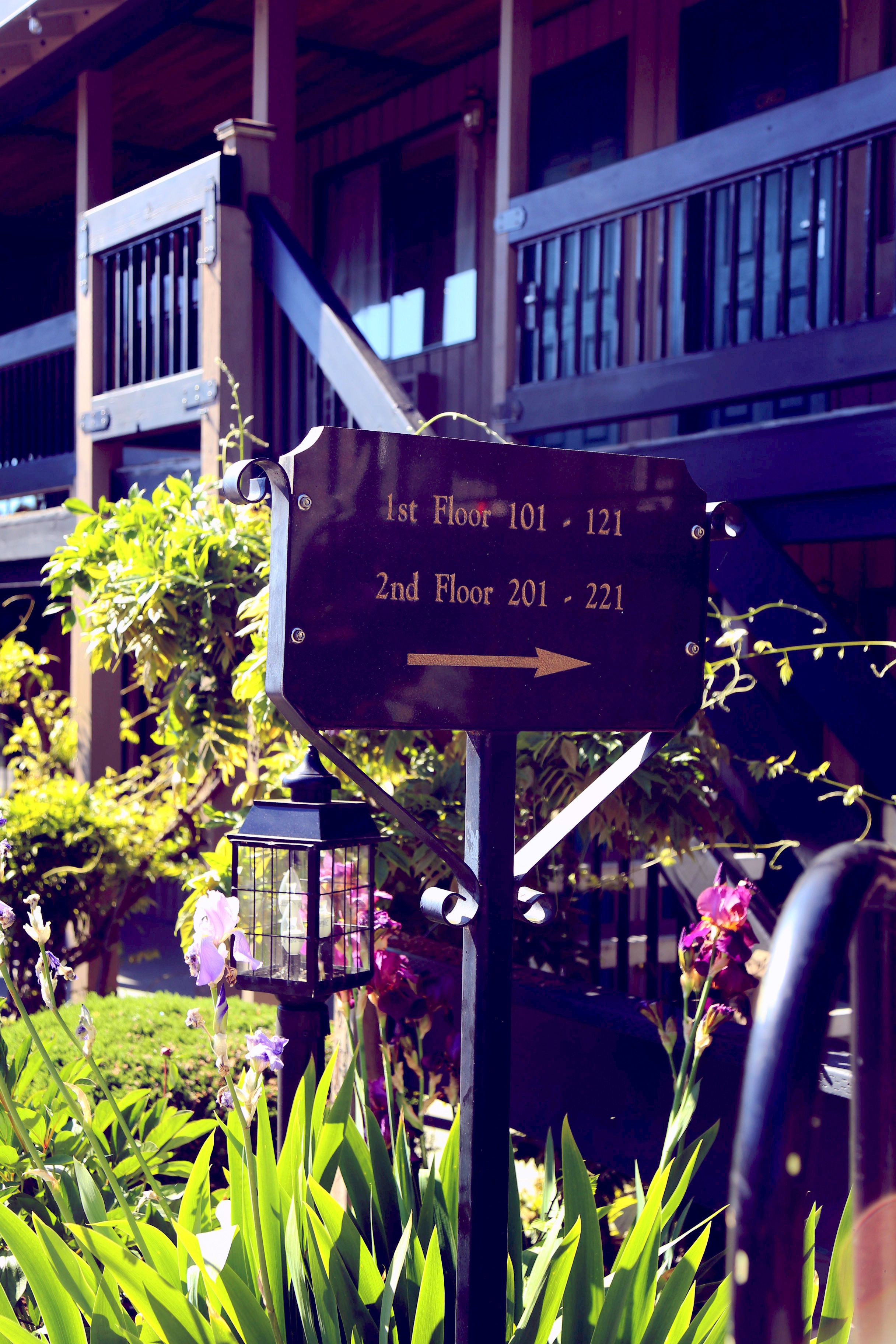 Coachman Inn