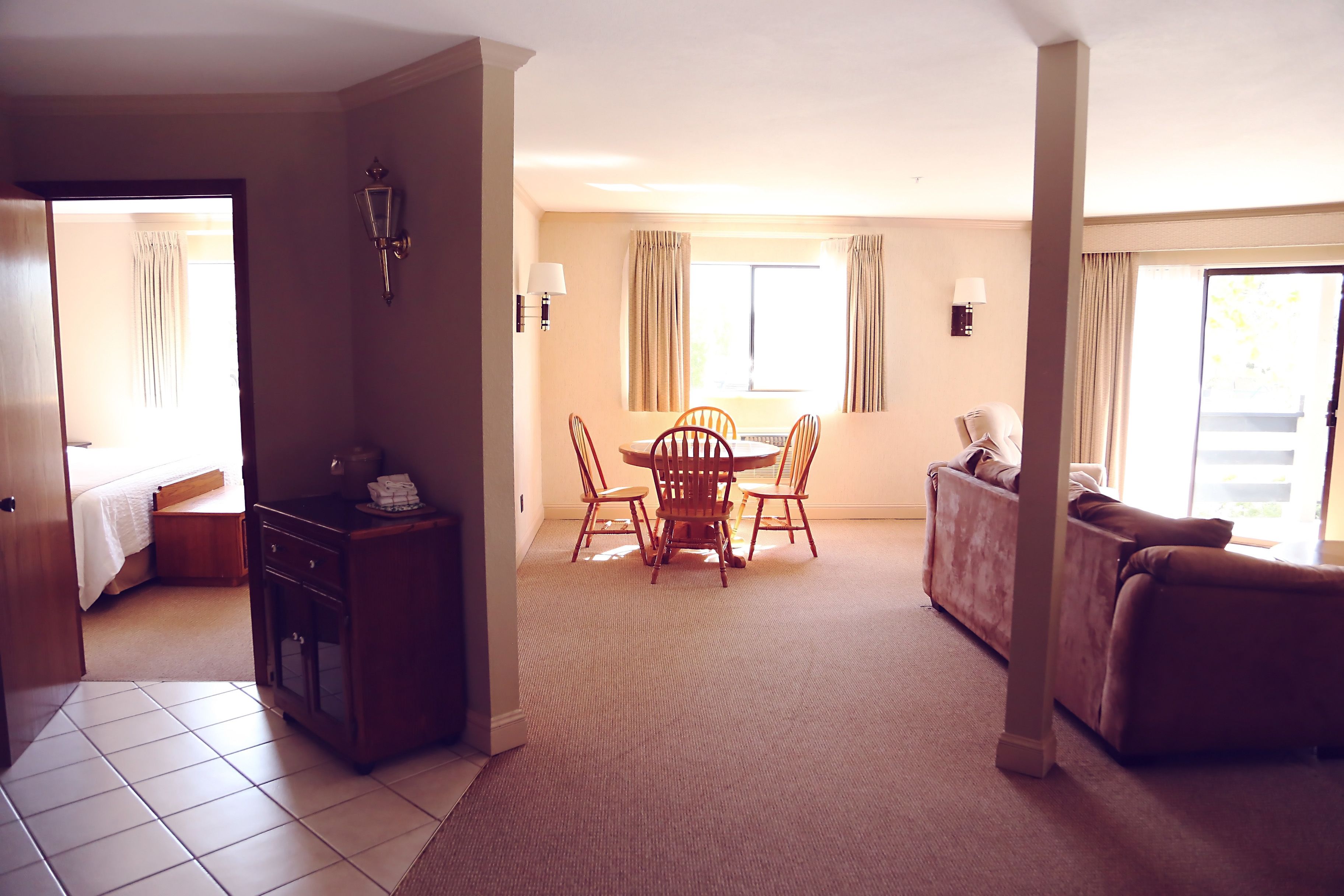 Coachman Inn