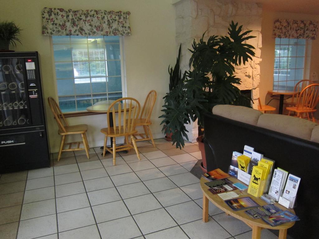 Days Inn by Wyndham Ocean Shores