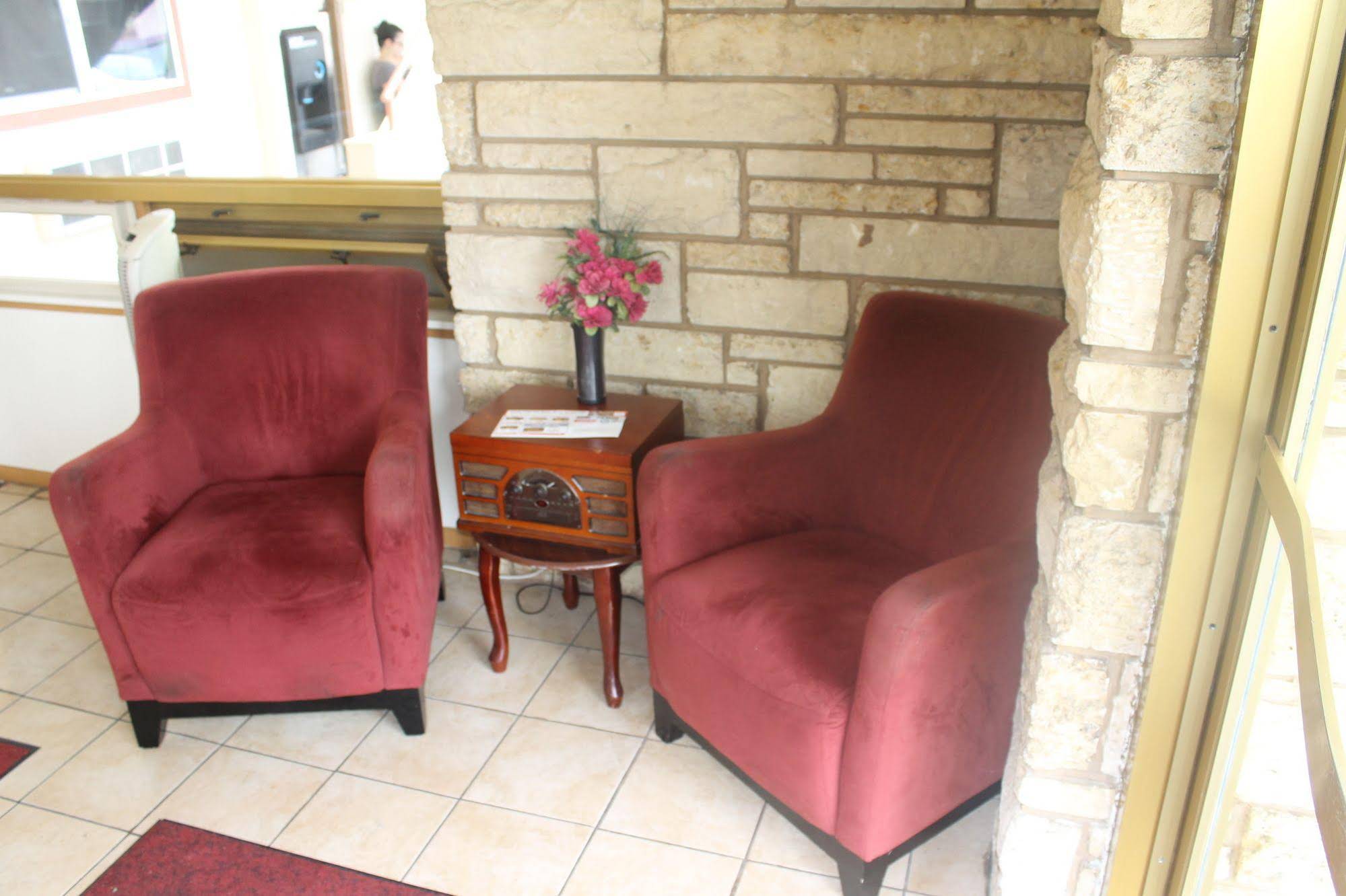 Olympia Inn