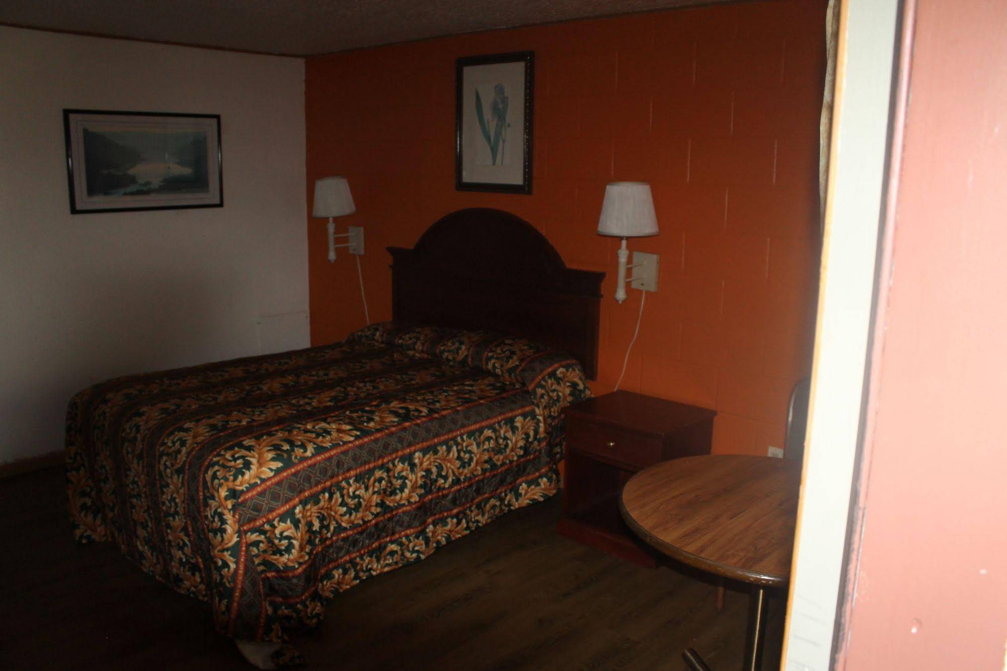 Olympia Inn