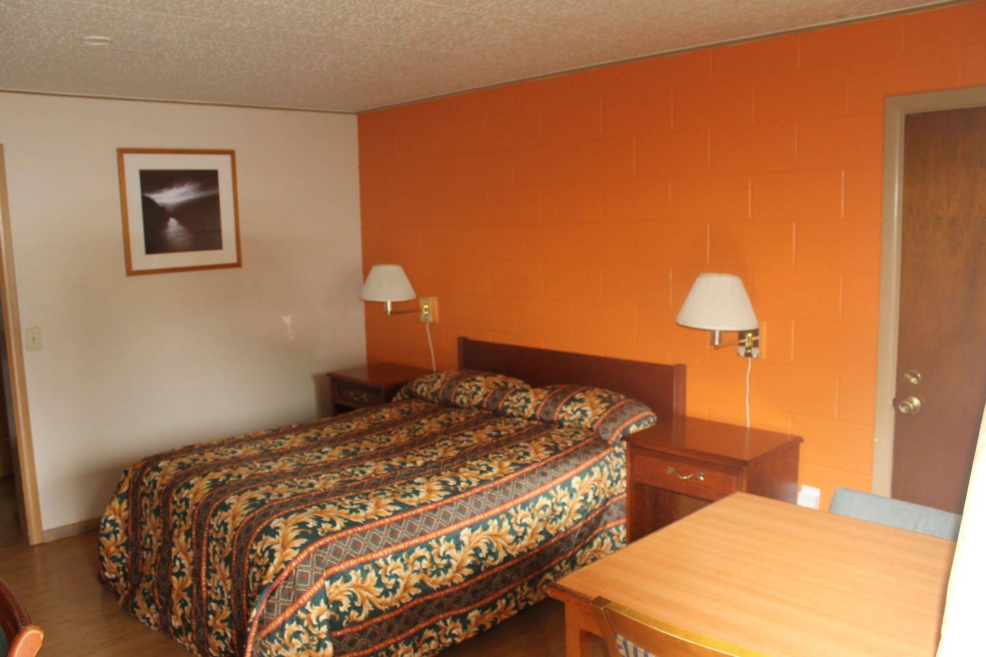 Olympia Inn