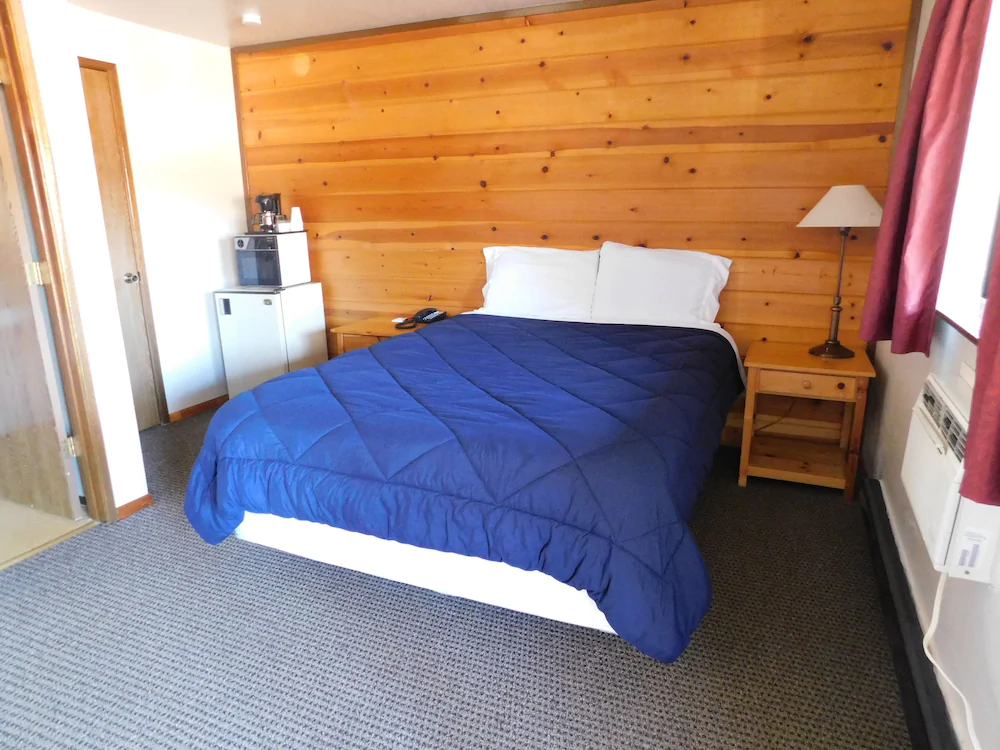 Packwood Inn