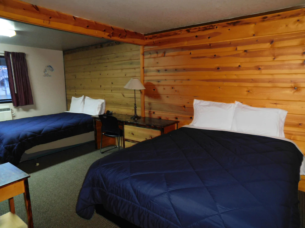 Packwood Inn
