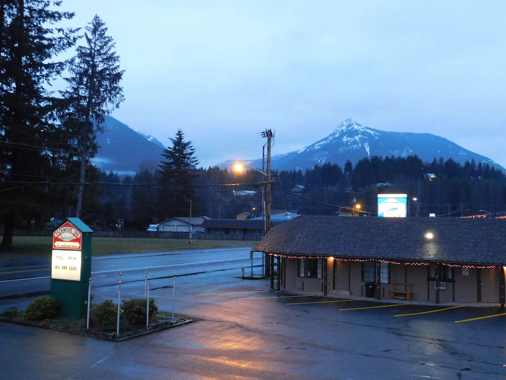 Packwood Inn