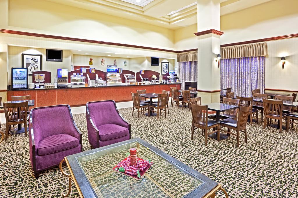 Holiday Inn Express Hotel & Suites Pasco - Tricities