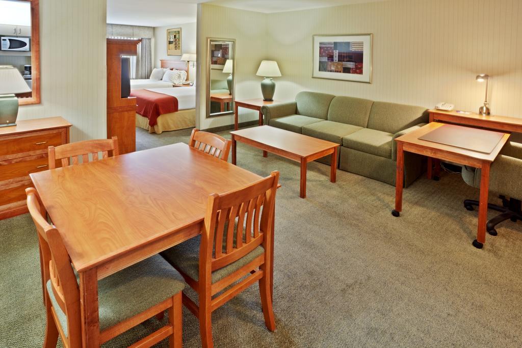 Holiday Inn Express Hotel & Suites Pasco - Tricities