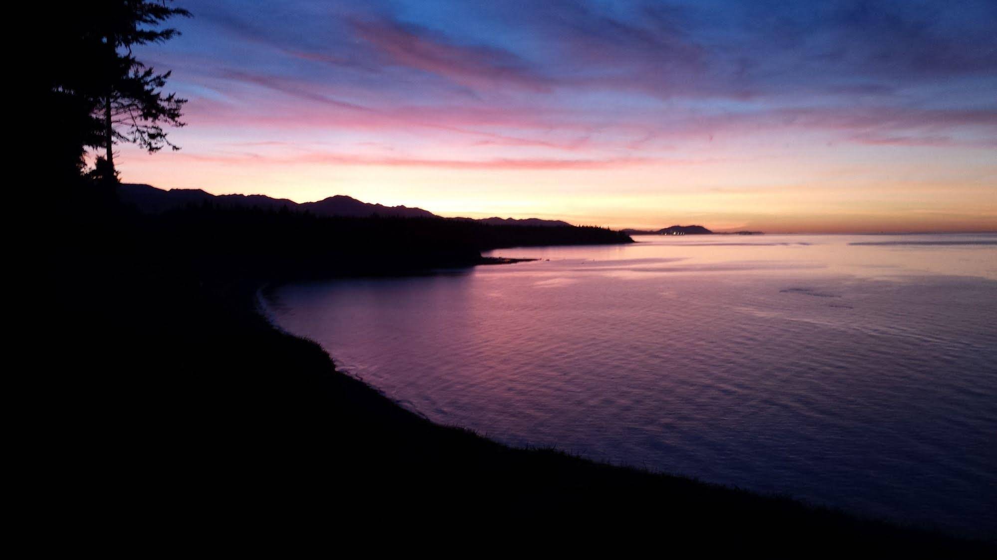 Sea Cliff Gardens Bed & Breakfast