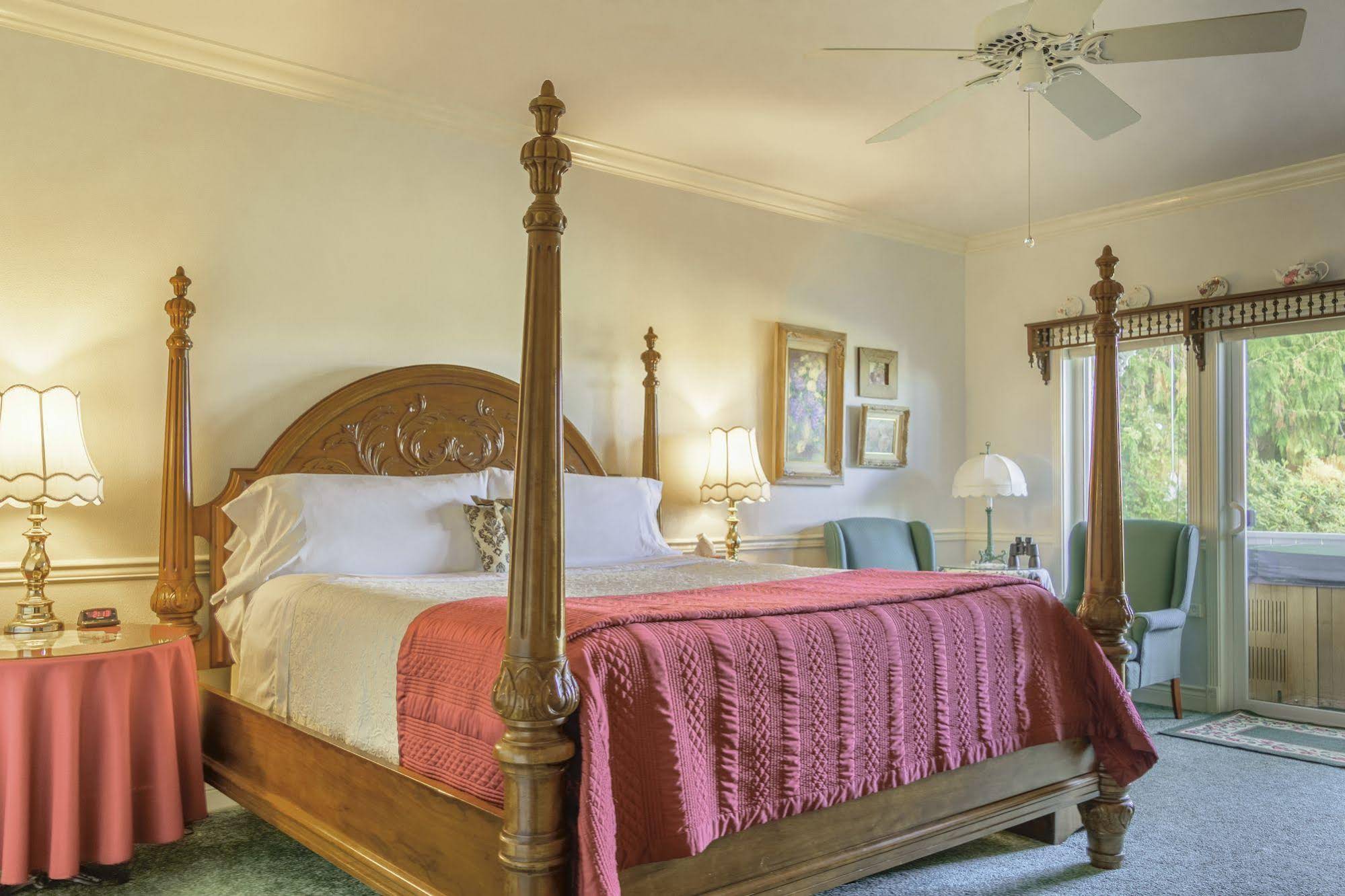 Sea Cliff Gardens Bed & Breakfast