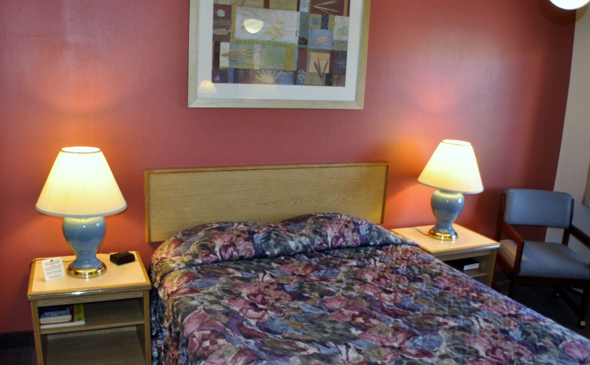 Uptown Inn