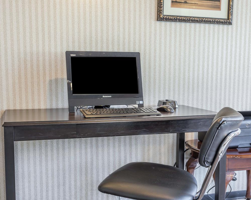 Comfort Inn On The Bay