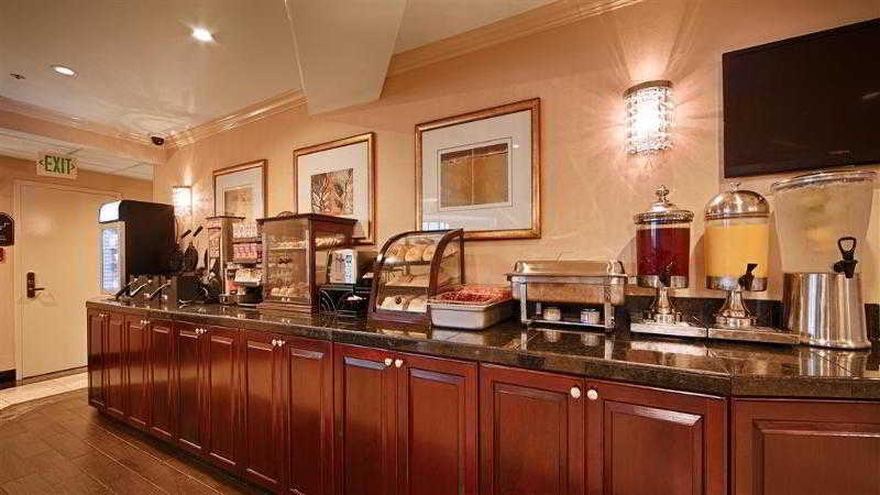 Best Western Premier Plaza Hotel & Conference Center
