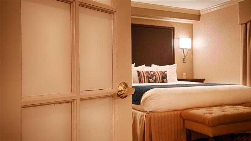 Best Western Premier Plaza Hotel & Conference Center