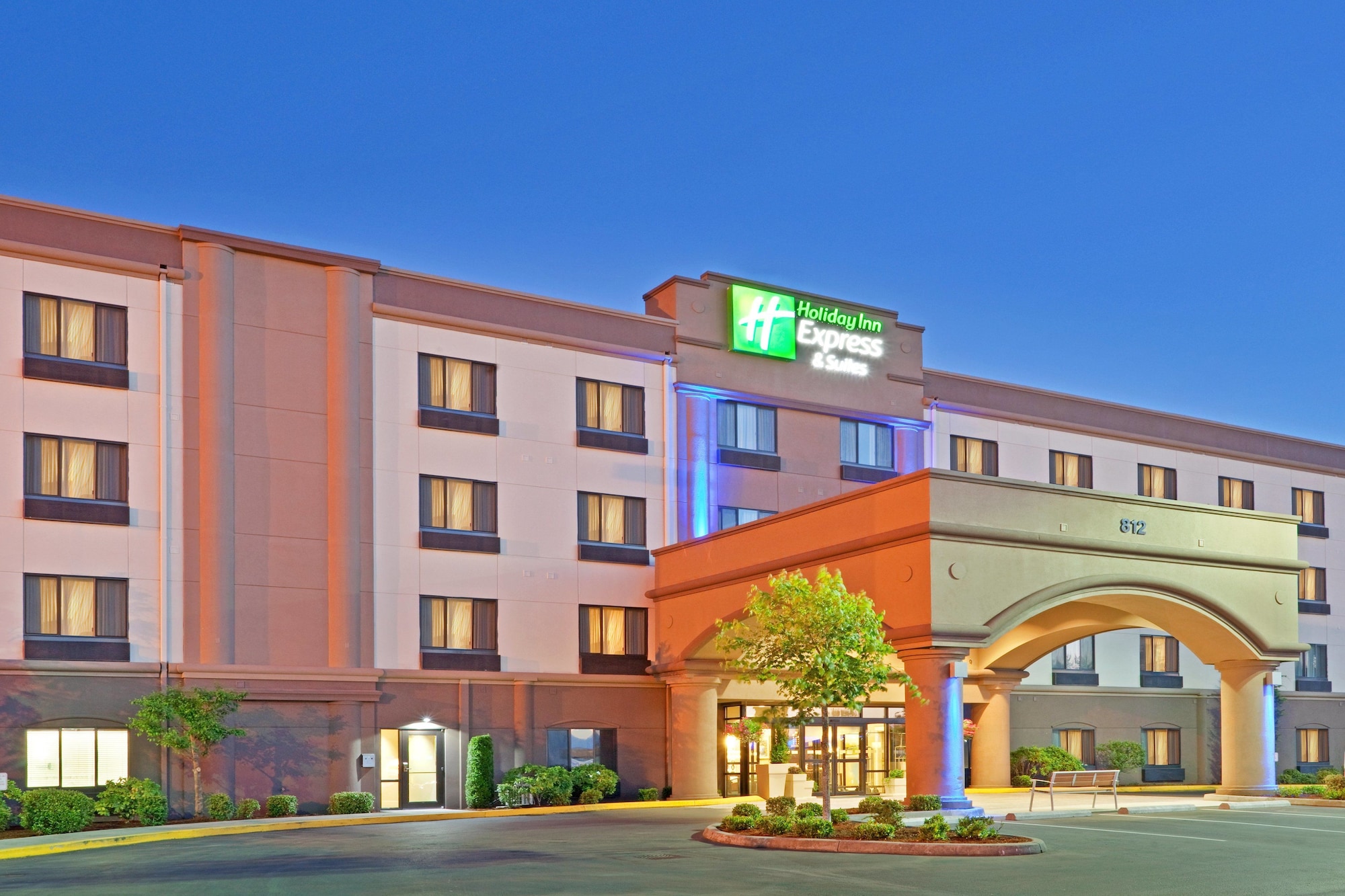 Holiday Inn Express & Suites Puyallup (Tacoma Area)