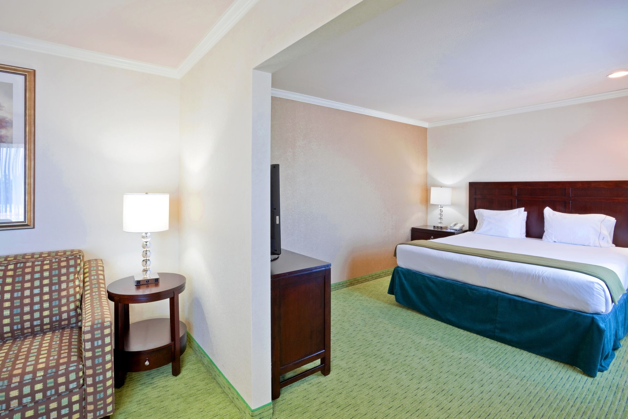 Holiday Inn Express & Suites Puyallup (Tacoma Area)
