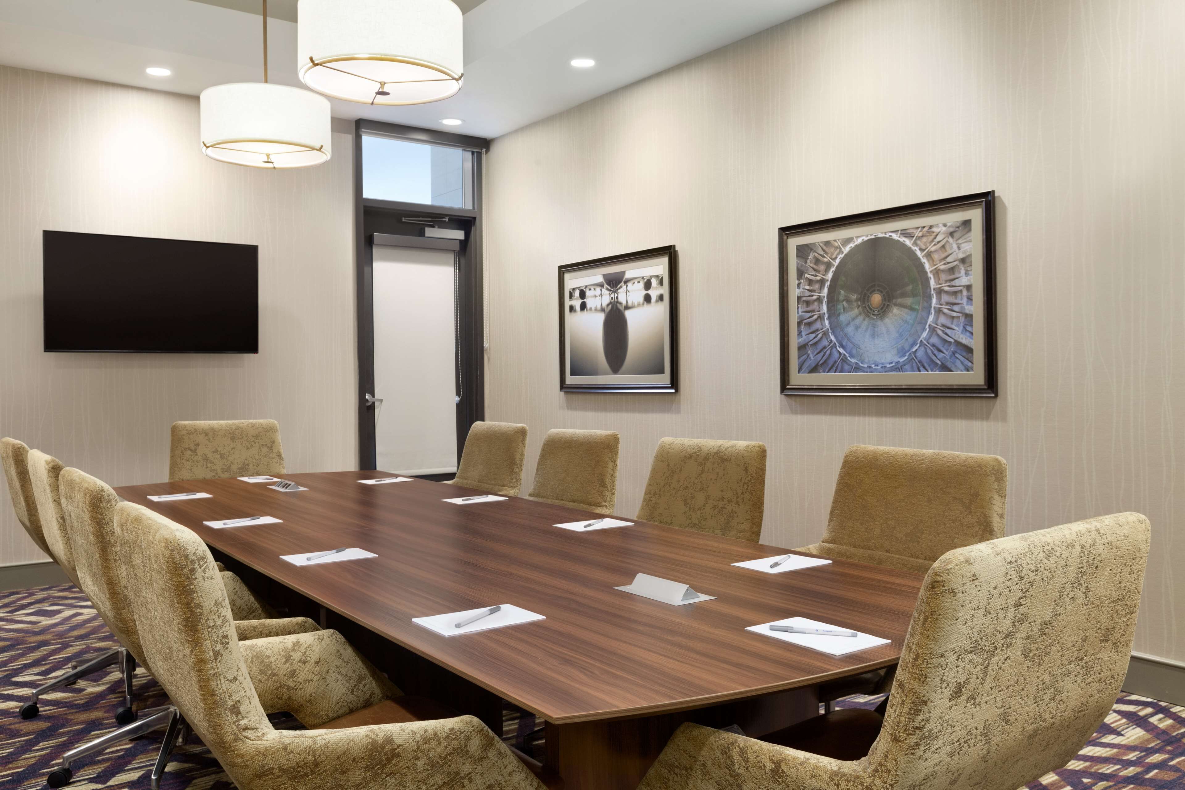 Hampton Inn & Suites Seattle Renton