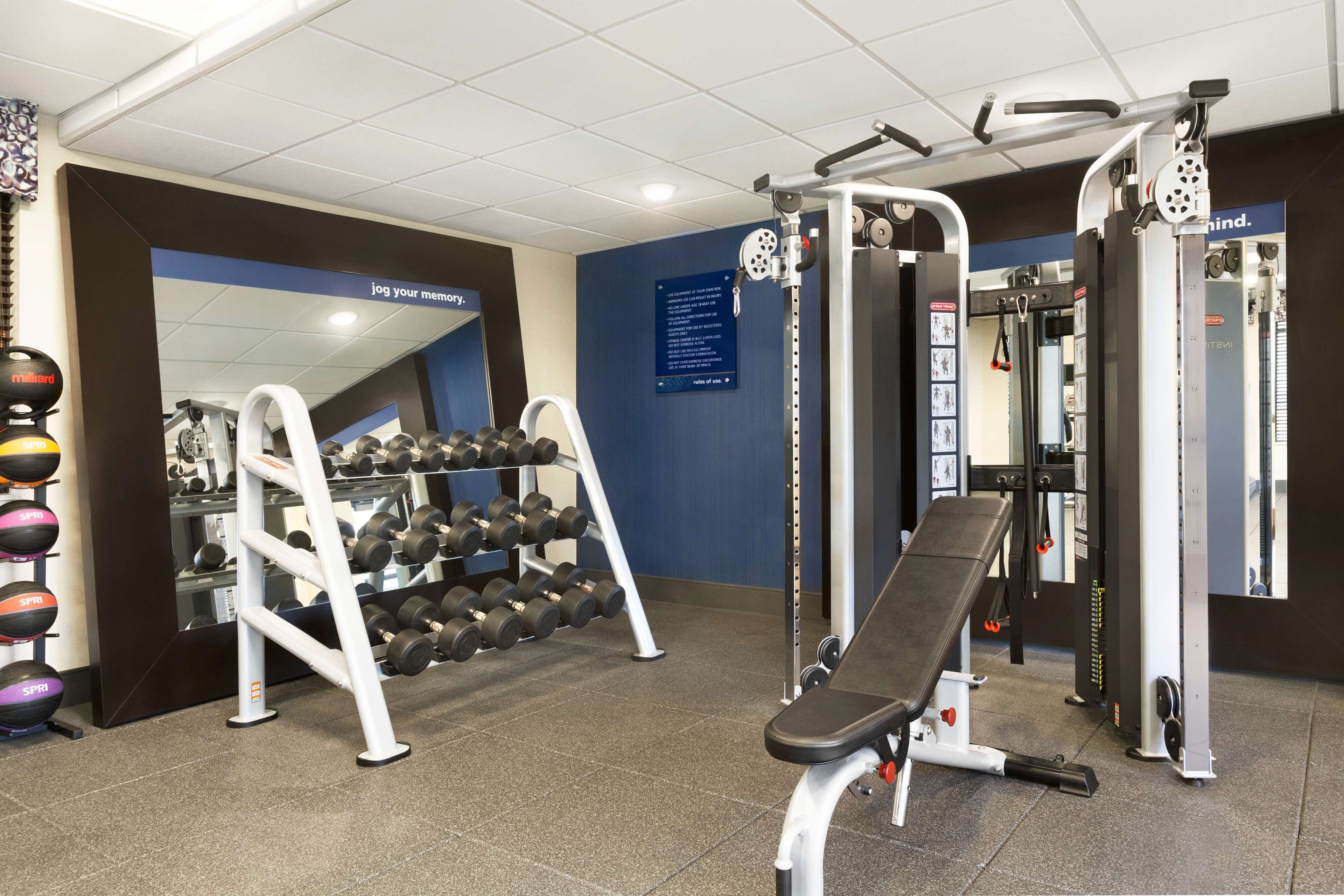 Hampton Inn & Suites Seattle Renton
