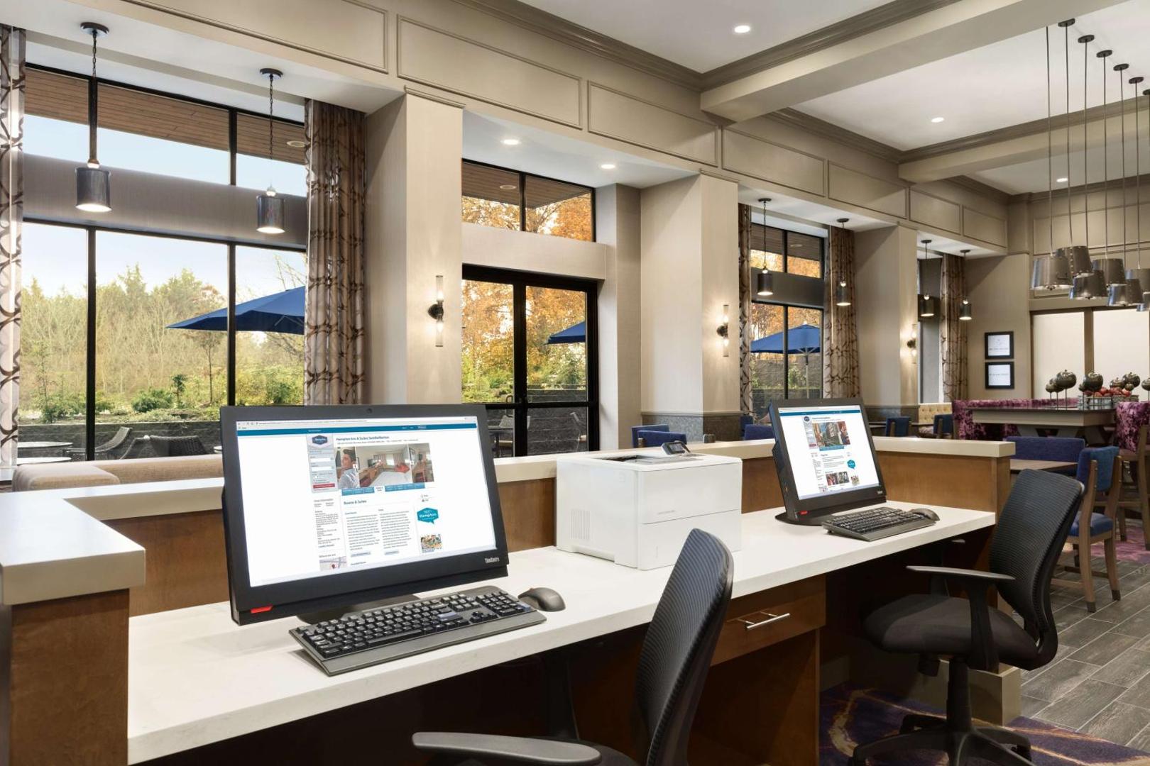 Hampton Inn & Suites Seattle Renton