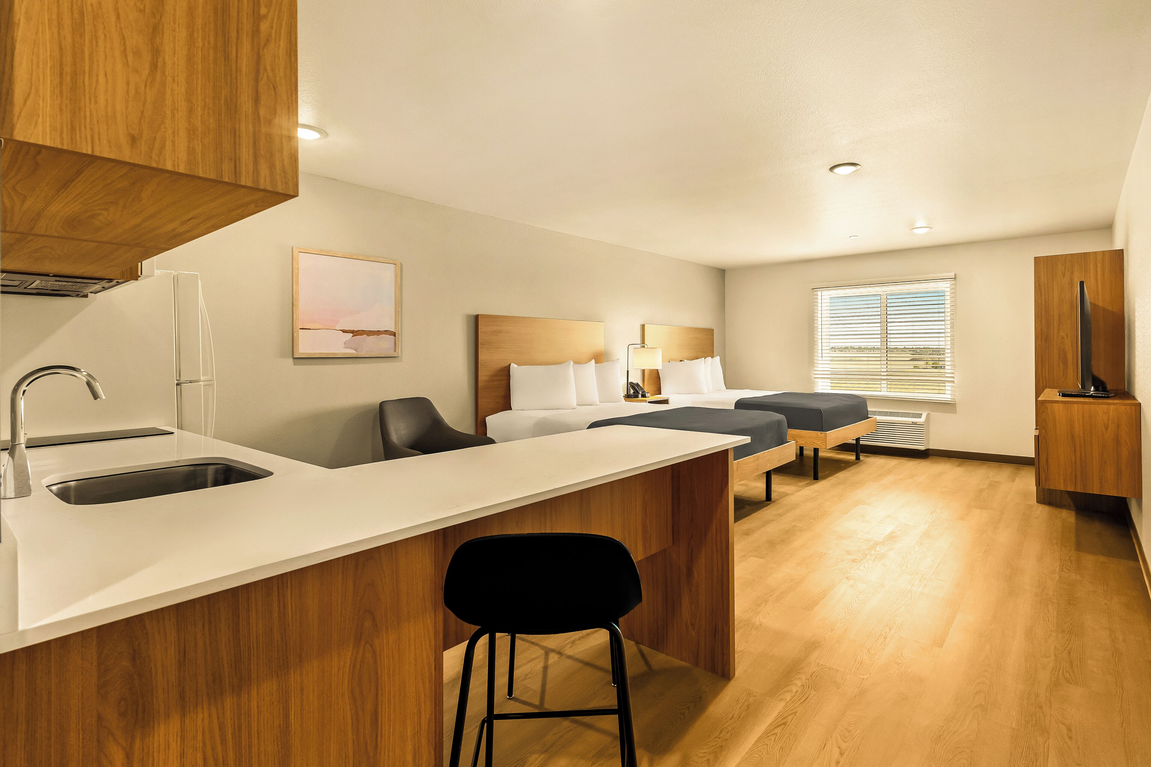 LivAway Suites Seattle - Renton, WA