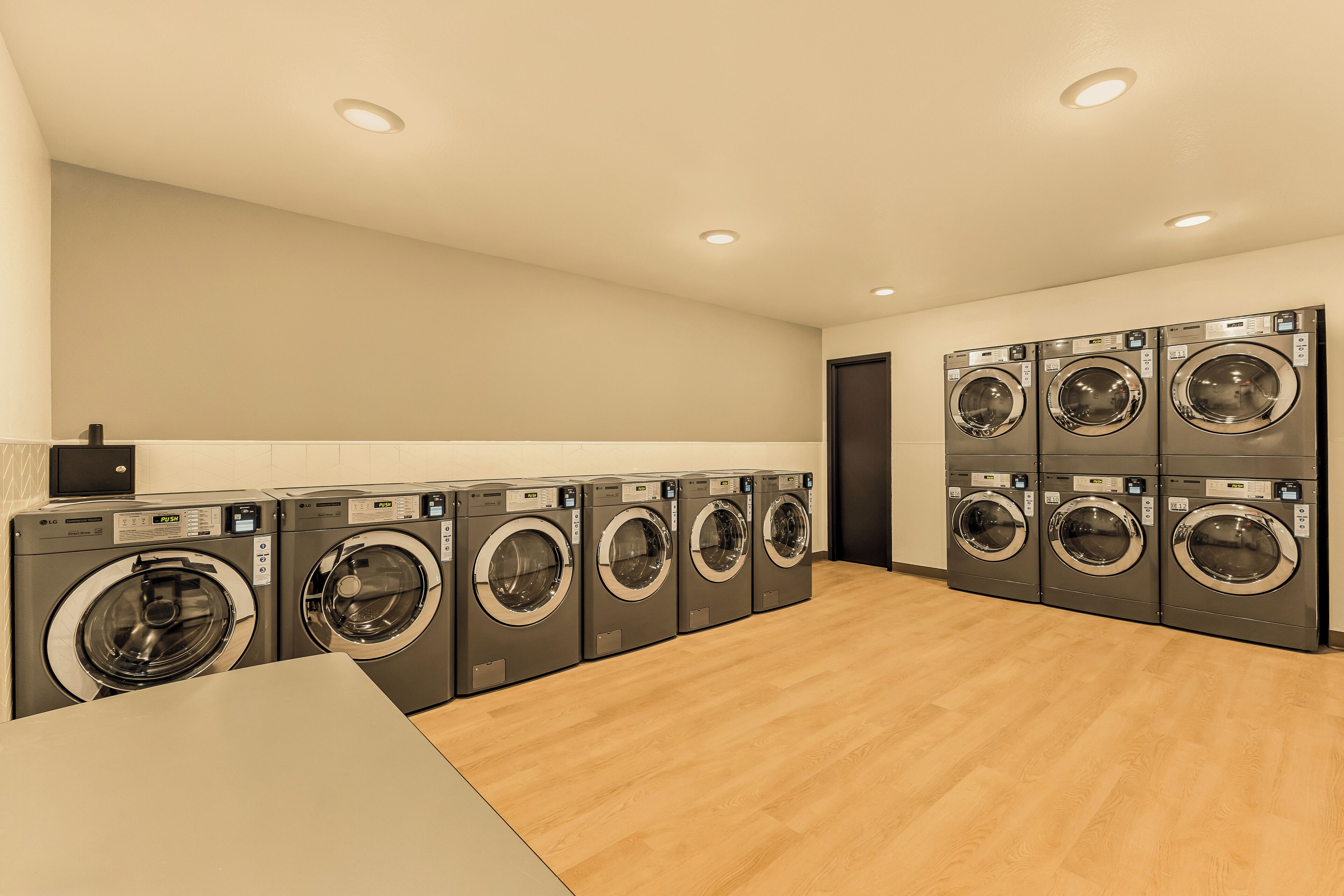 LivAway Suites Seattle - Renton, WA