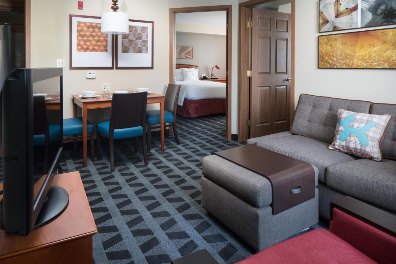 Sonesta Simply Suites Seattle Renton
