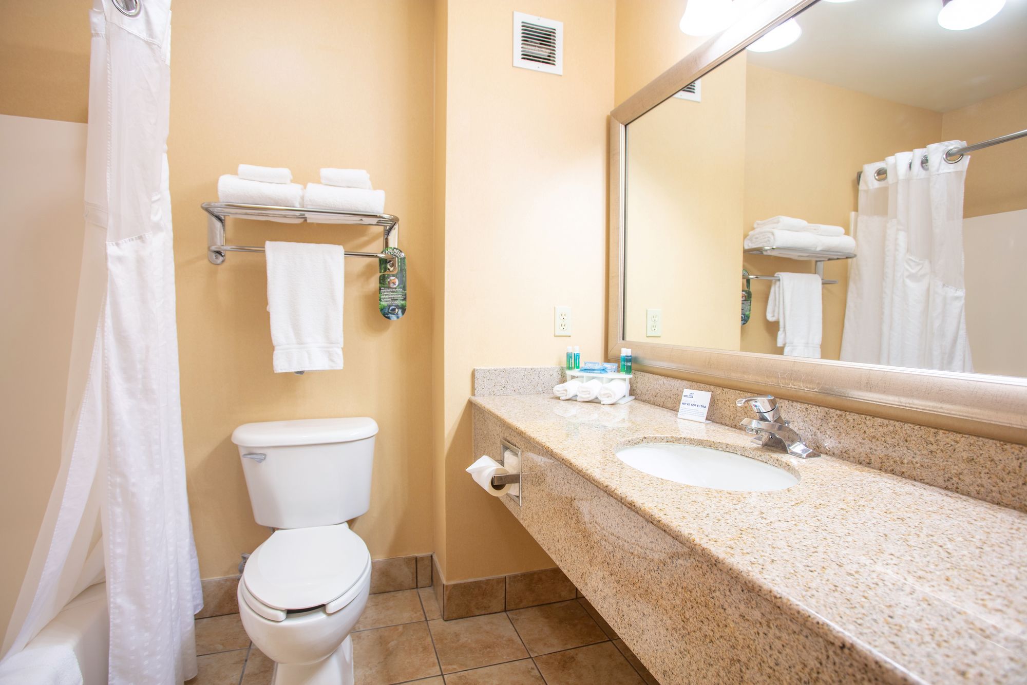 Holiday Inn Express & Suites Richland