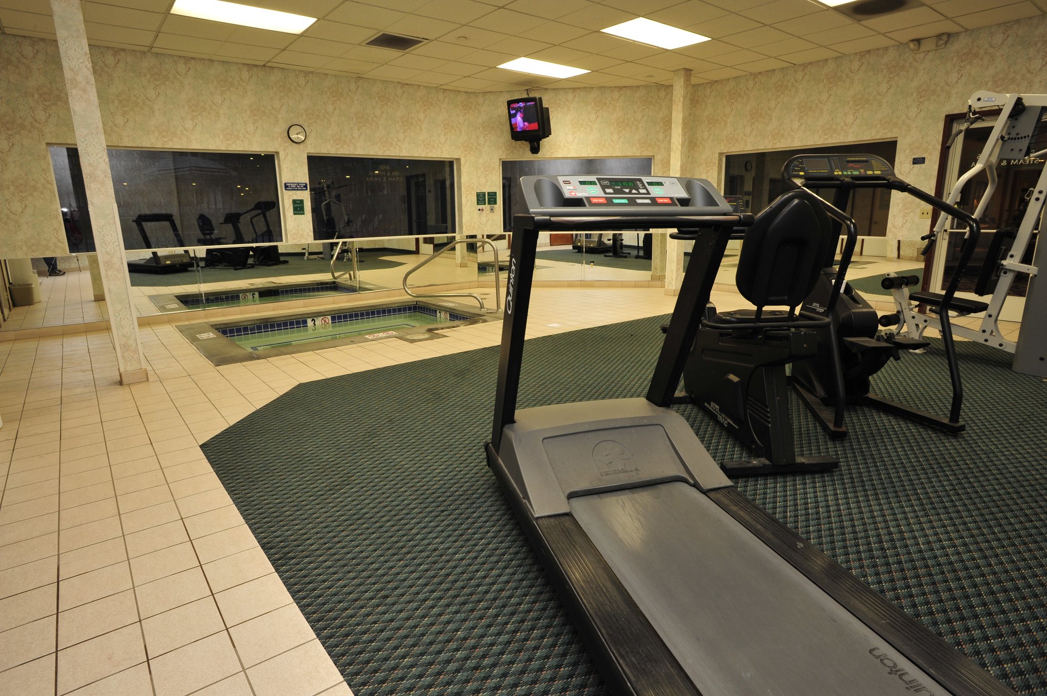 Richland Riverfront Hotel