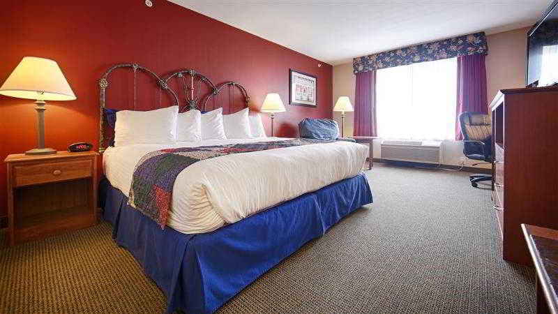 Best Western Bronco Inn