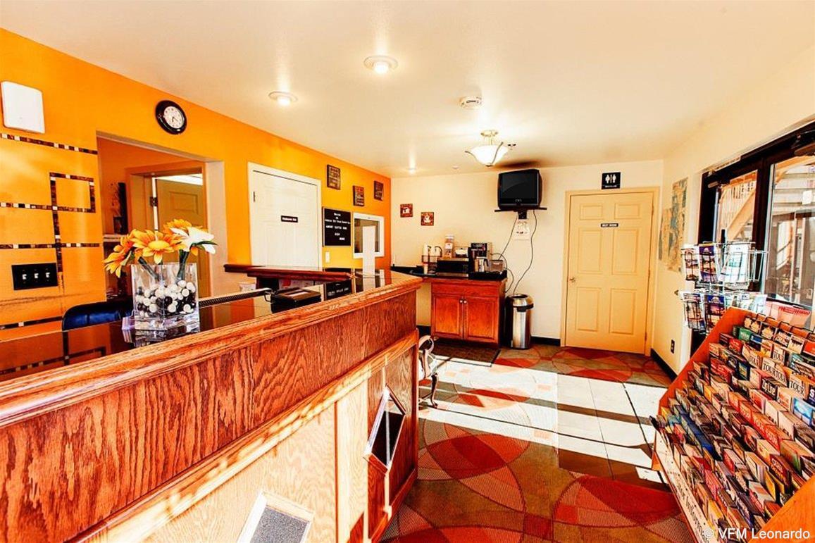 Americas Best Value Airport Inn