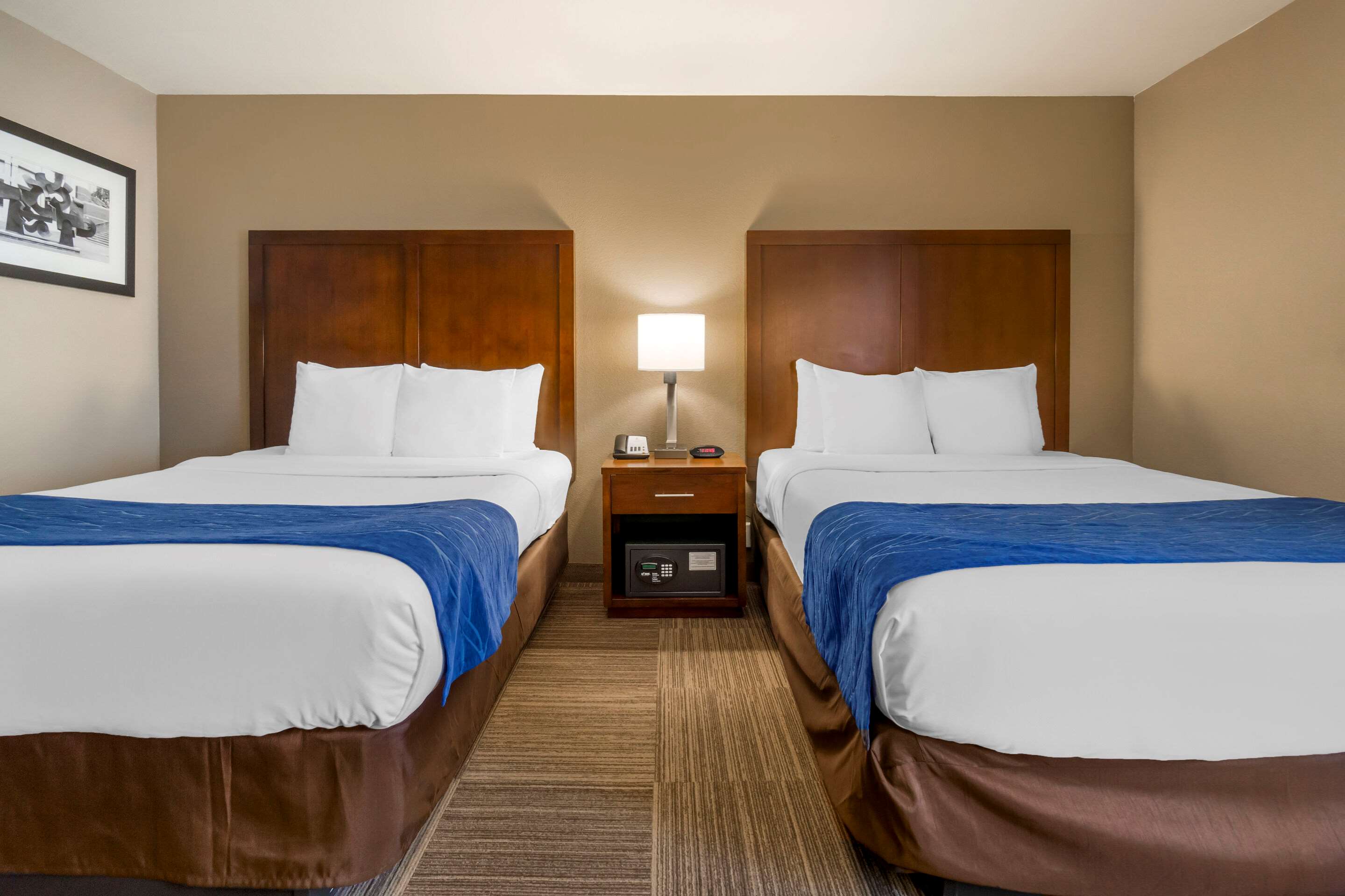 Comfort Inn & Suites Sea-Tac Airport
