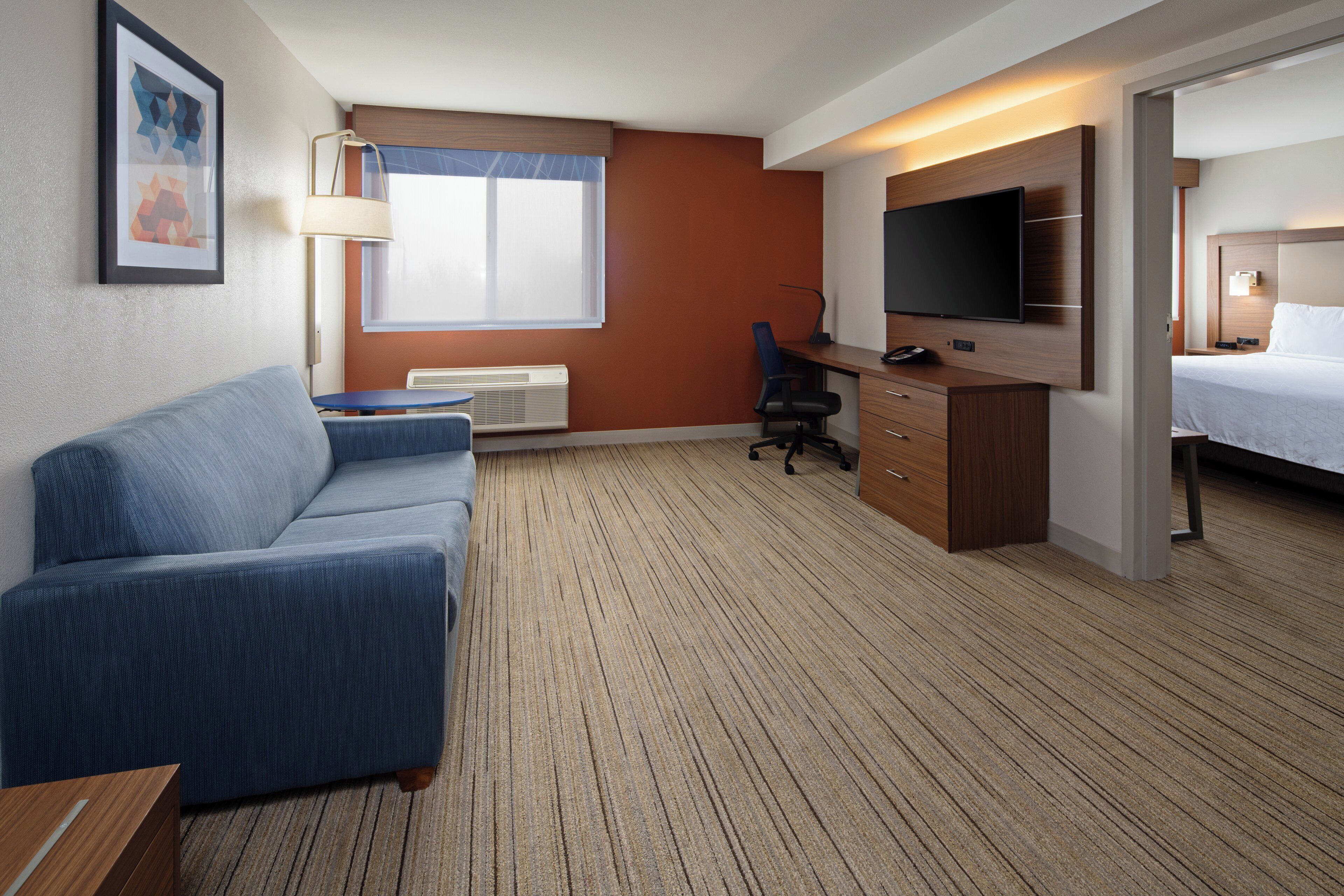 Holiday Inn Express & Suites Seattle-Sea-Tac Airport