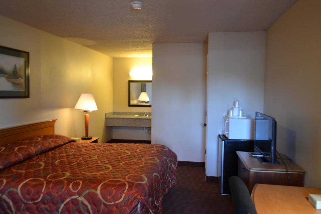 Skyway Inn - Seatac
