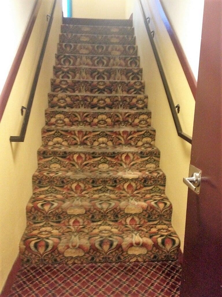 Sutton Suites Hotel