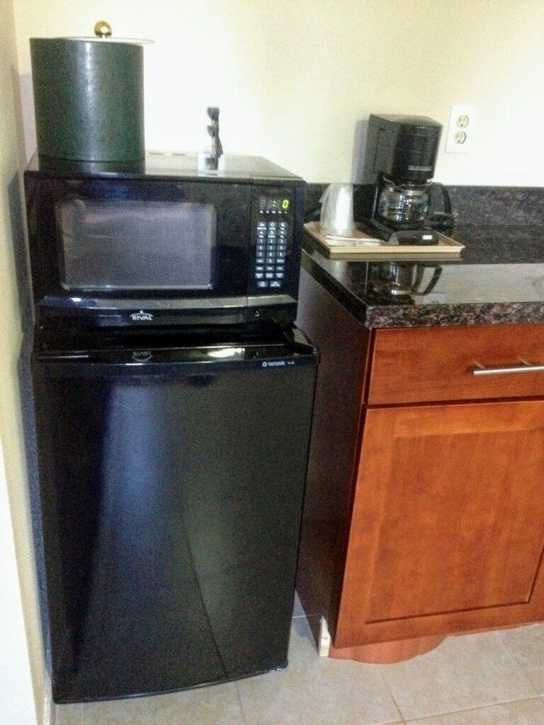 Sutton Suites Hotel