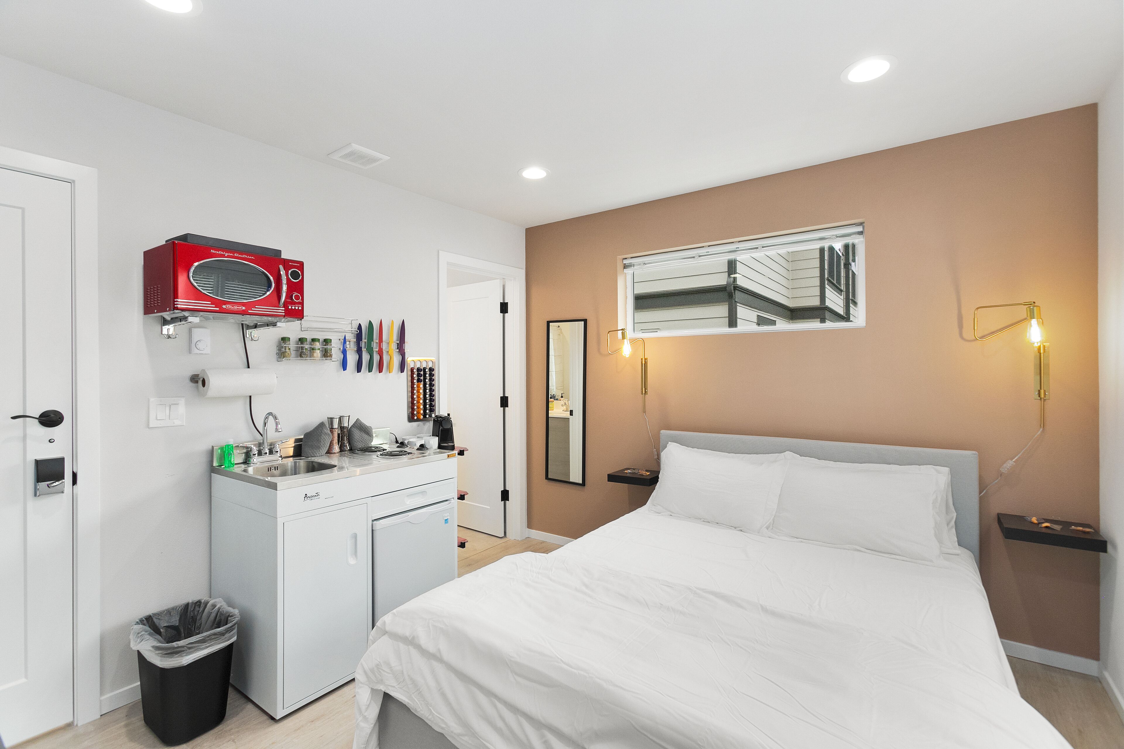 Ballard's Sweet Suites