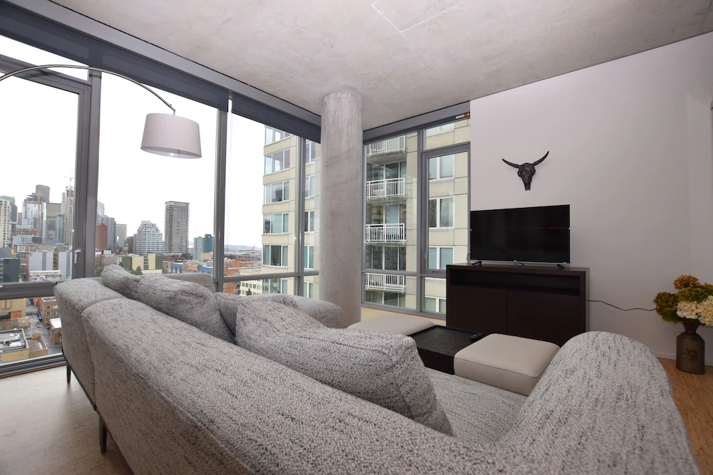 Belltown Corporate Housing Apartments by Luxe Hubs