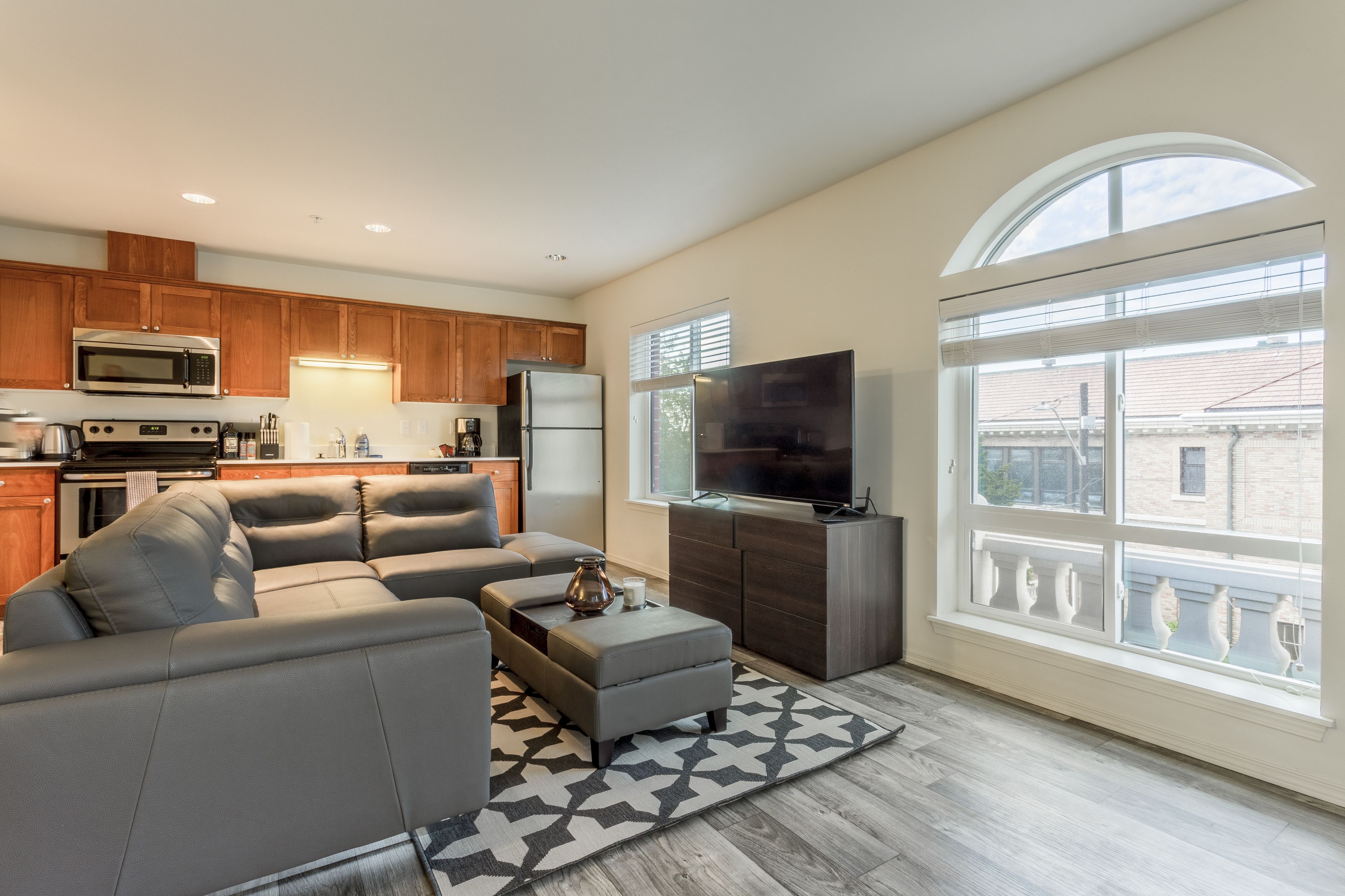 Domicile Suites At Elliott Bayview