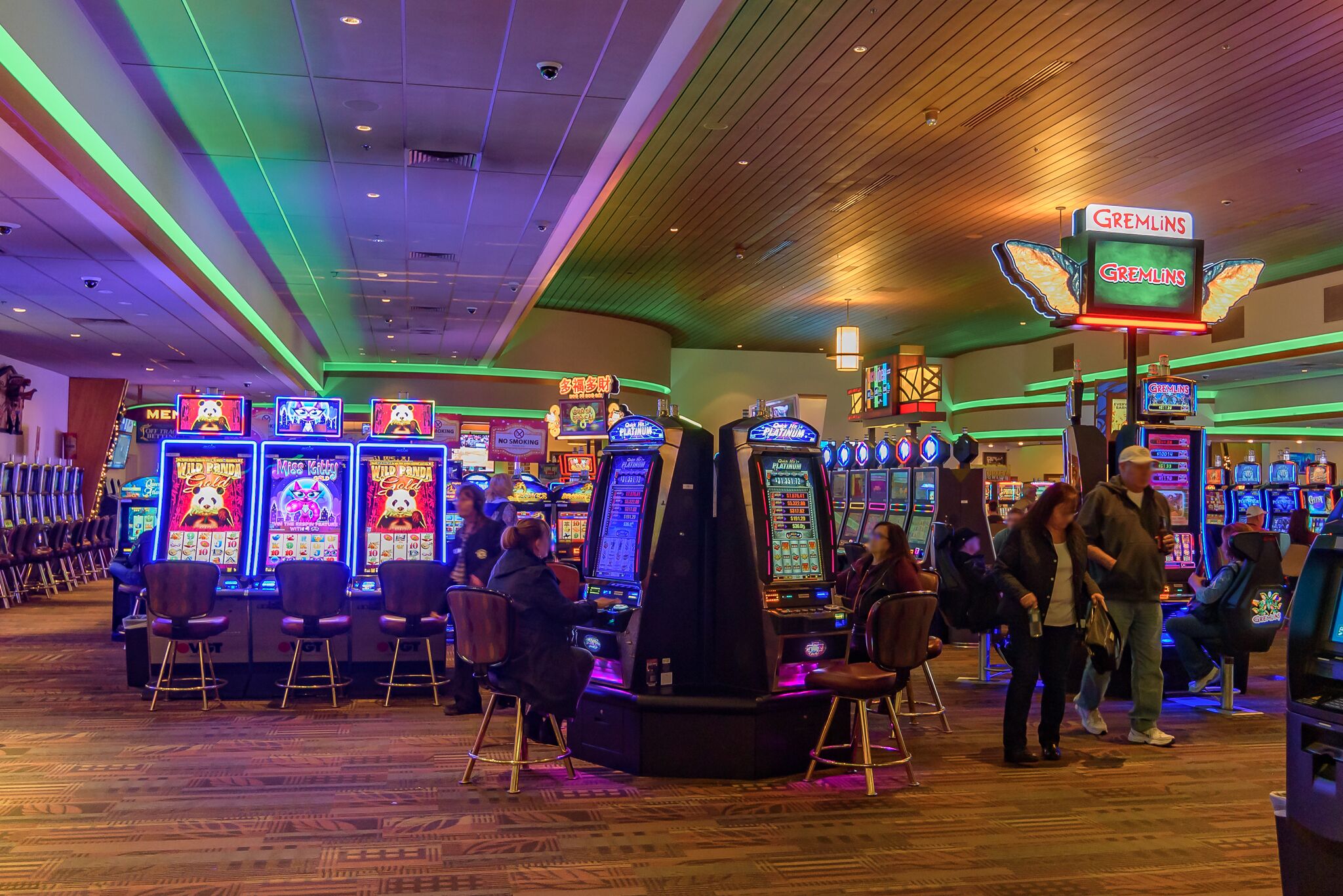 7 Cedars Hotel & Casino