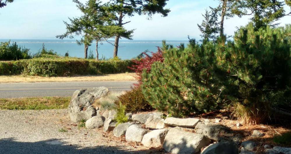GreenHouse Inn By The Bay