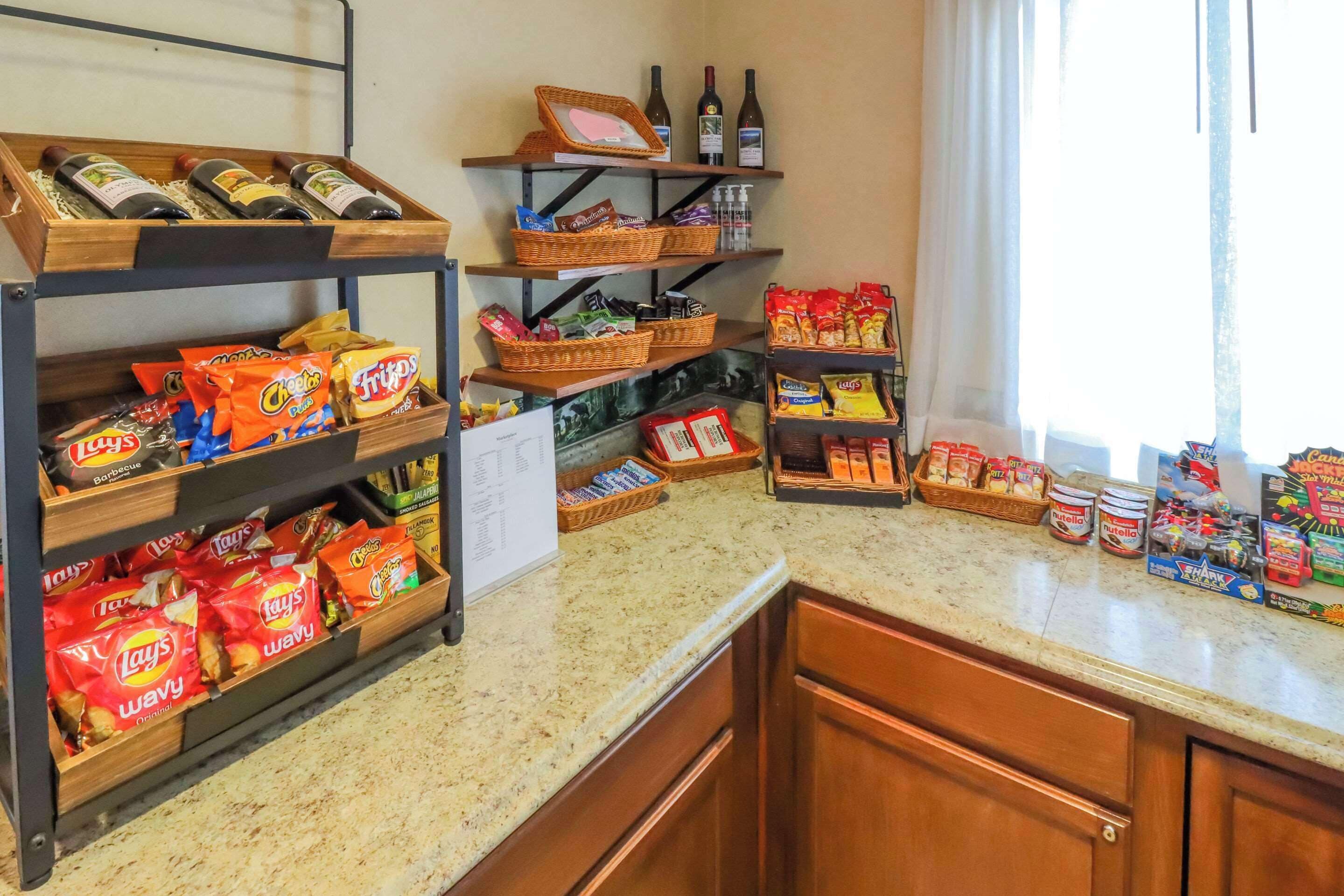 Quality Inn & Suites at Olympic National Park