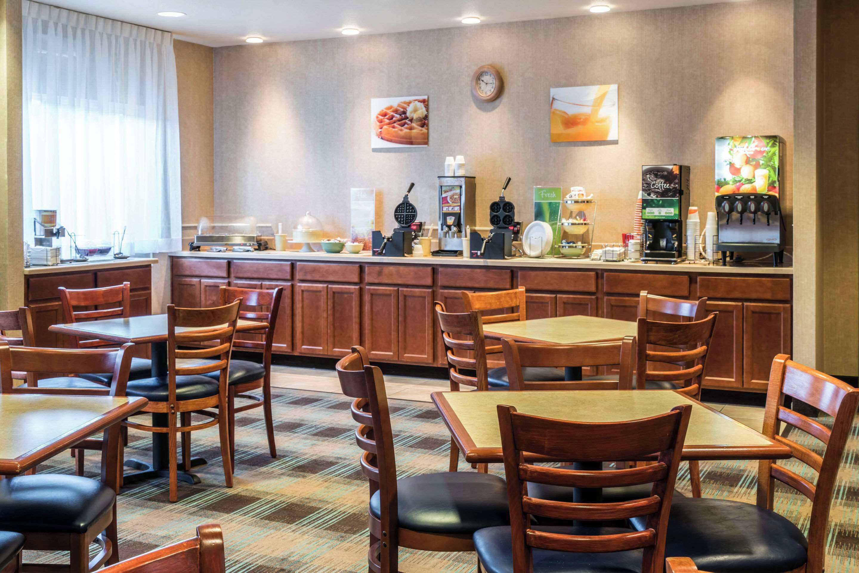 Quality Inn & Suites at Olympic National Park