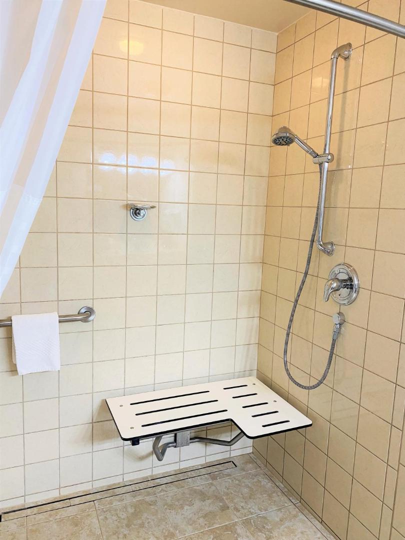 Quality Inn & Suites at Olympic National Park